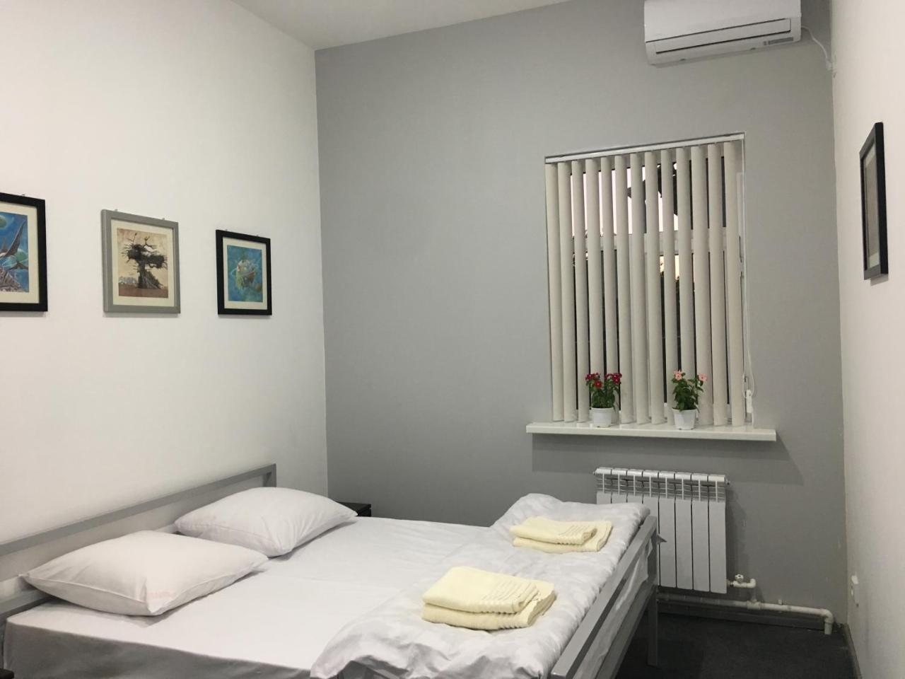 Jules Verne Hostel Taškent Exteriér fotografie